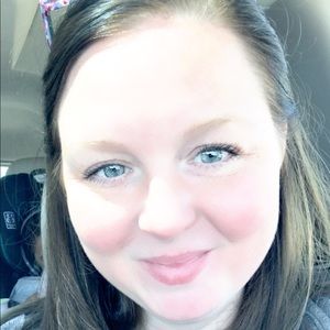 Meet your Posher, Krystle